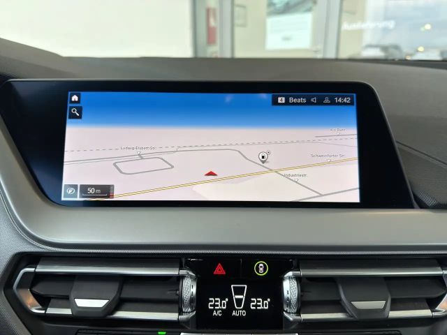 BMW 118 118i Advantage pakket Sedan