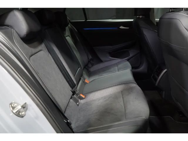 Volkswagen Golf 1.5 TSI Style