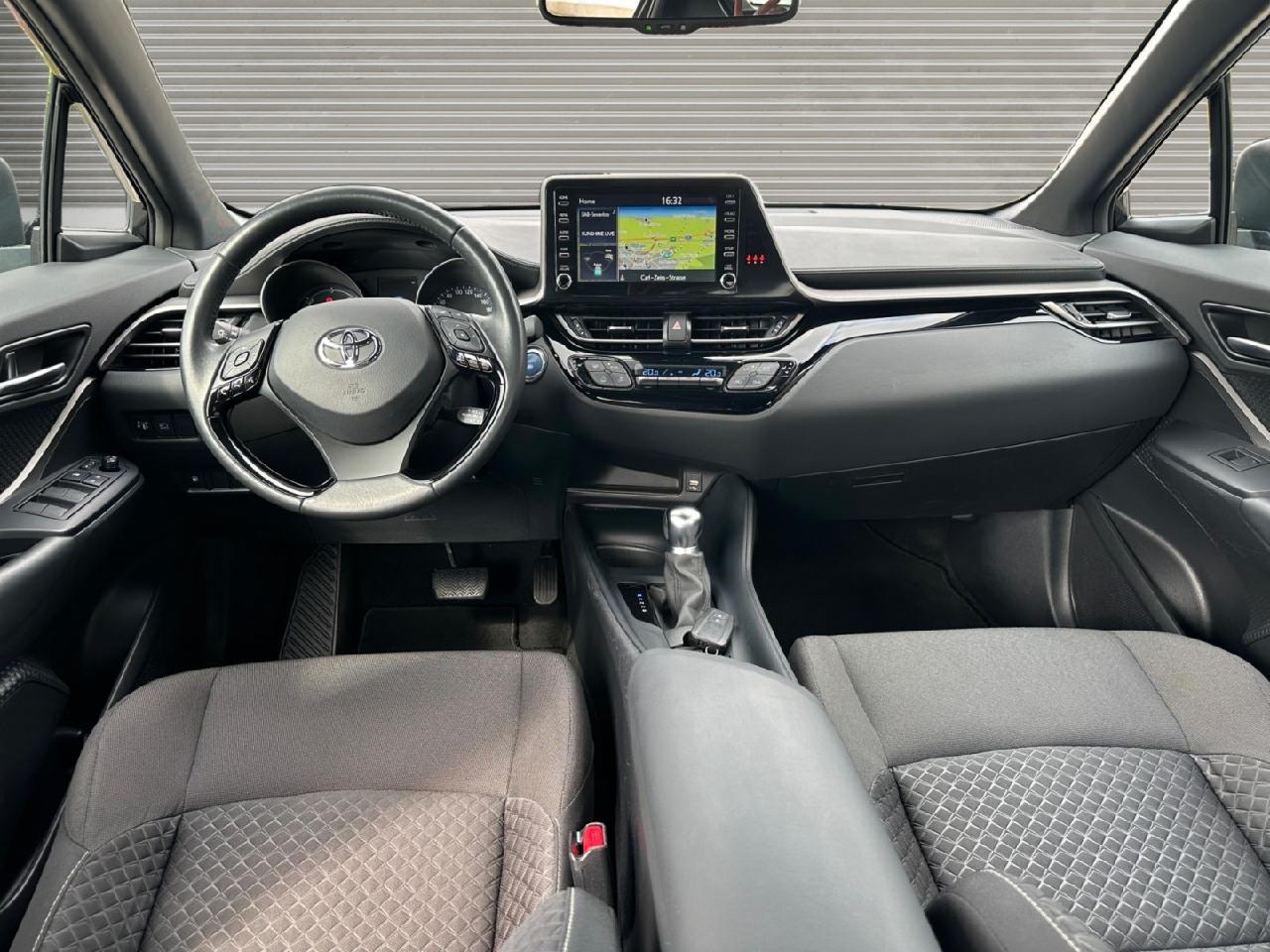 Toyota C-HR 5-deurs Basis