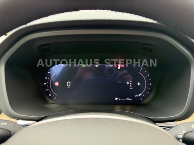 Volvo XC60 AWD Dark Plus