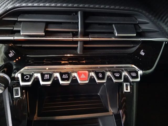 Peugeot E-2008 Active Pack