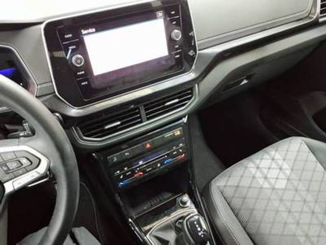 Volkswagen T-Cross 1.5 TSI DSG R-Line