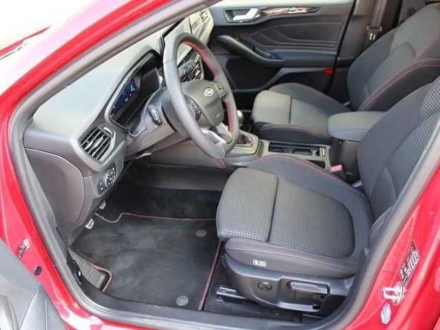 Ford Focus ST Line Wagon