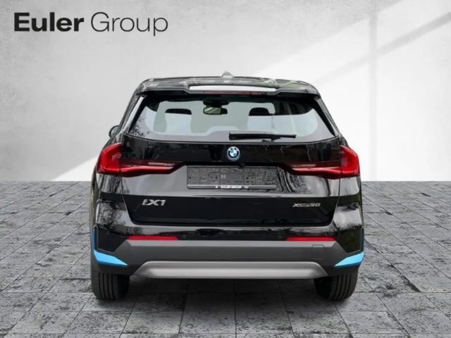 BMW iX1 xDrive