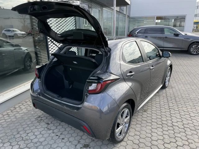 Mazda 2 Exclusive-line