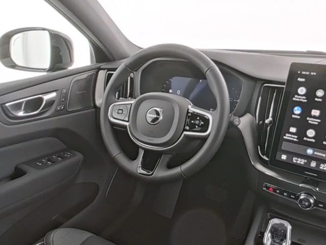Volvo XC60 AWD Plus T6