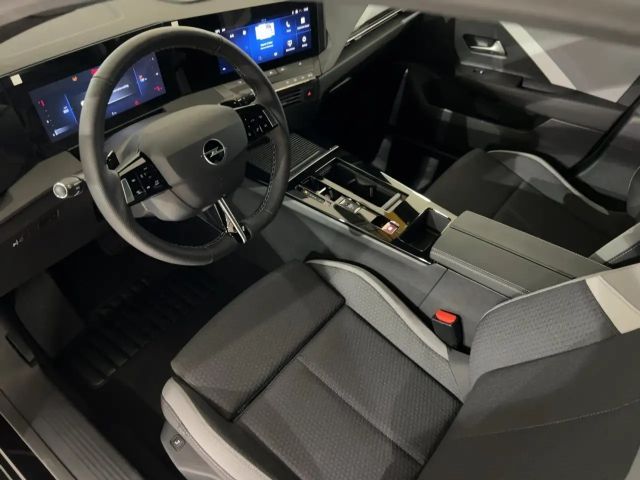 Opel Astra 1.2 Turbo Sports Tourer Turbo