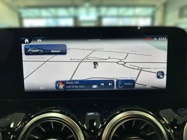 Mercedes-Benz EQA 350 4MATIC AMG Line