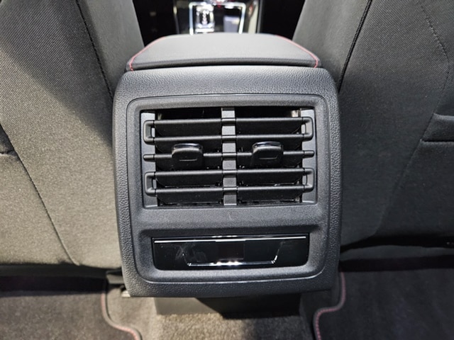 Volkswagen Golf 2.0 TSI DSG GTI