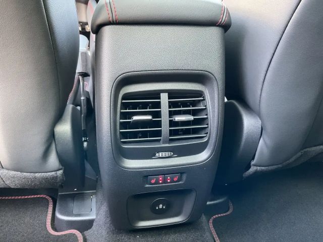 Ford Kuga Plug in Hybrid ST Line X