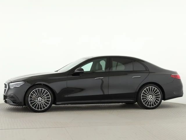 Mercedes-Benz E 220 E 220 d Sedan