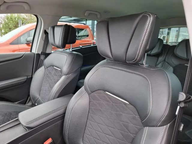 Renault Grand Scenic EDC Grand TCe 160