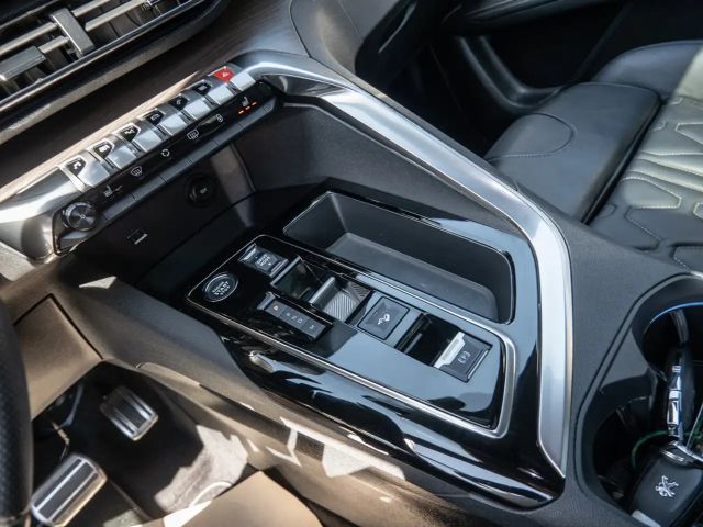 Peugeot 5008 EAT8 GT-Line