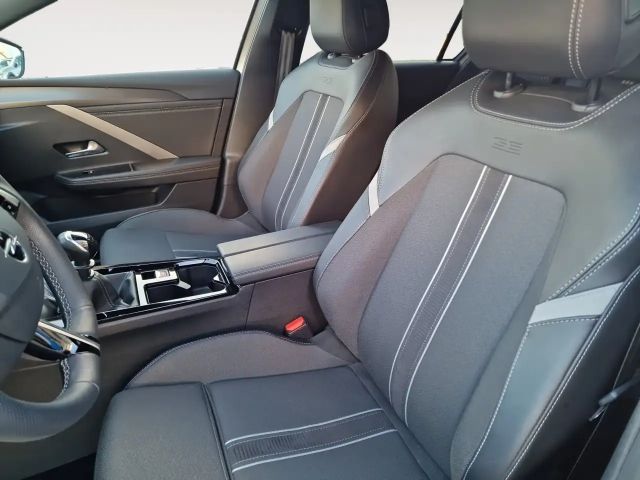 Opel Astra 1.2 Turbo Sports Tourer Turbo