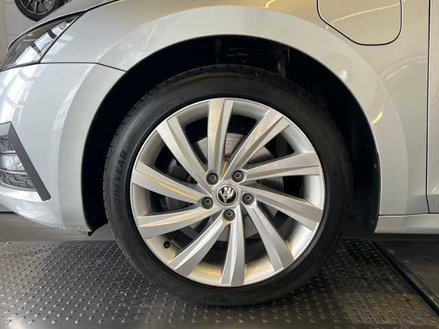 Skoda Octavia 1.4 TSI Combi iV