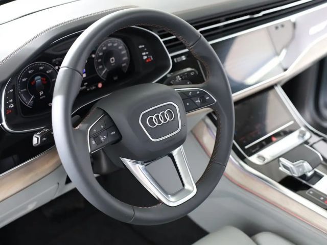 Audi Q7 55 TFSI Hybride Quattro S-Line