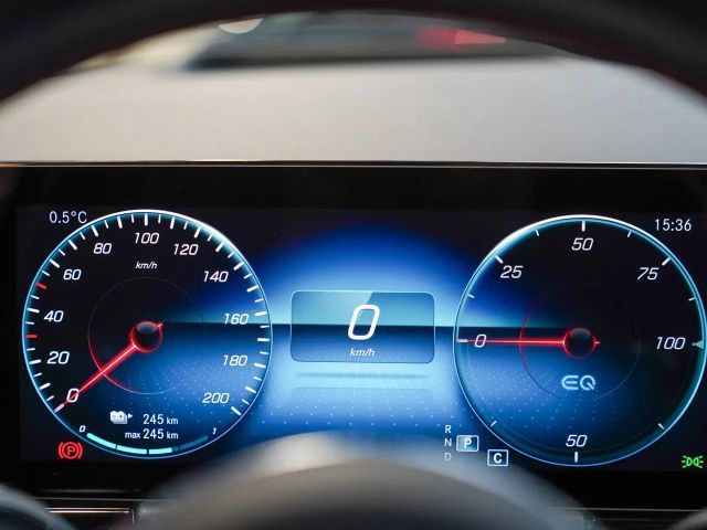 Mercedes-Benz EQA 300 4MATIC AMG Line