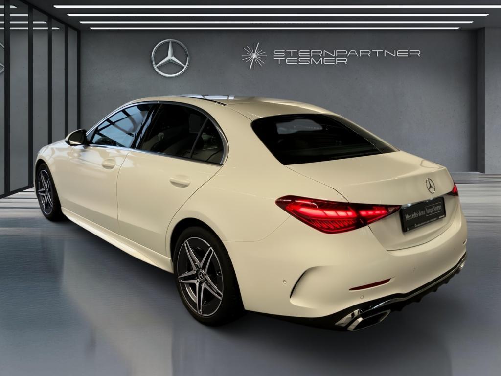 Mercedes-Benz C 200 AMG Line Sedan