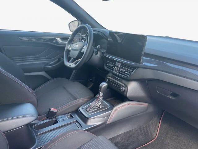 Ford Focus ST Line Wagon