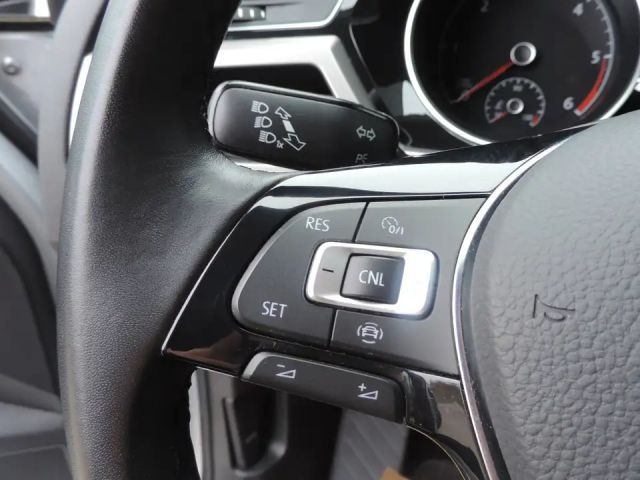 Volkswagen Touran 2.0 TDI