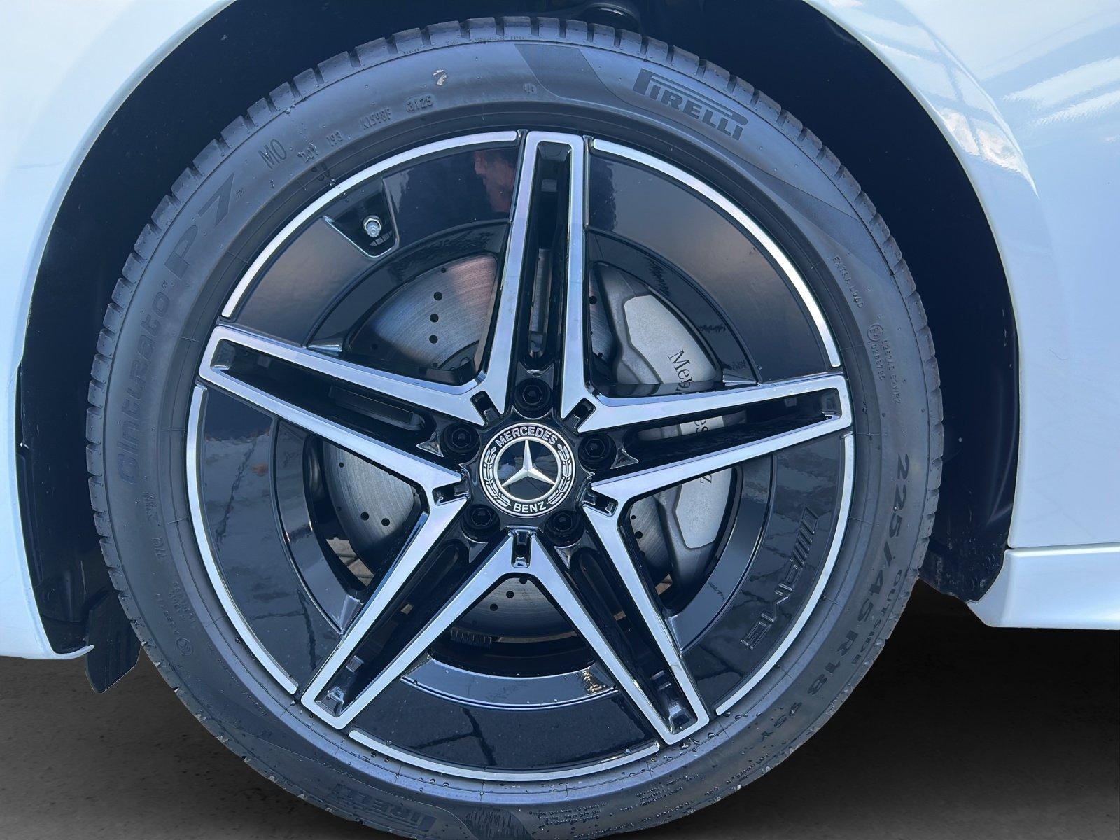 Mercedes-Benz C 220 4MATIC AMG Line C 220 d Estate