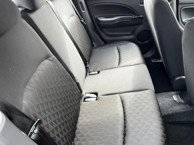 Mitsubishi Space Star Star