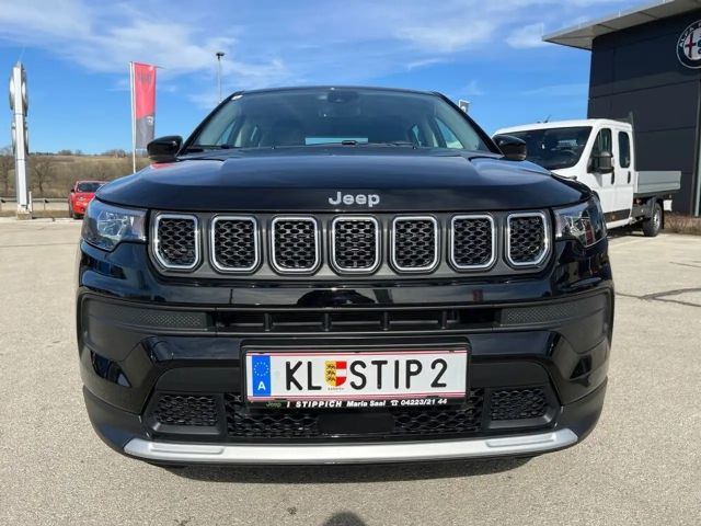Jeep Compass Altitude Hybrid