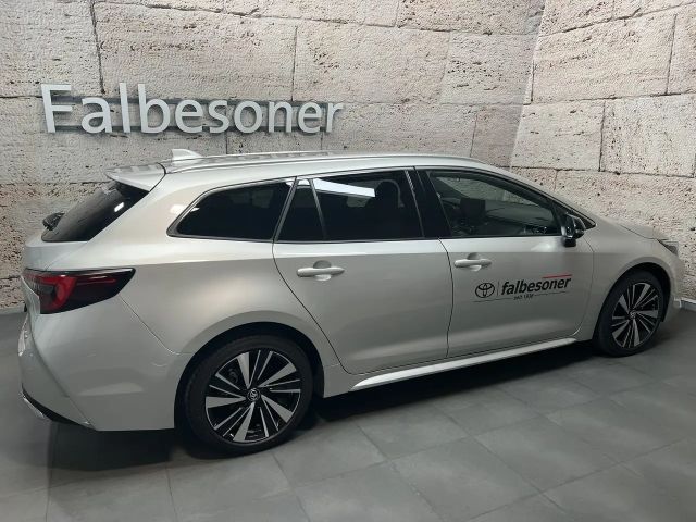 Toyota Corolla Active Hybride Touring