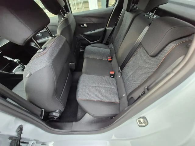 Peugeot 208 PureTech Style