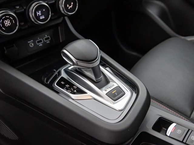 Renault Arkana E-Tech Hybrid RS