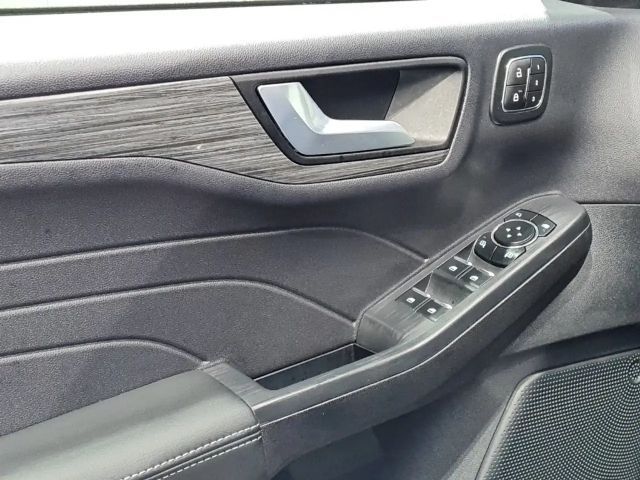 Ford Kuga Active Plug in Hybrid X