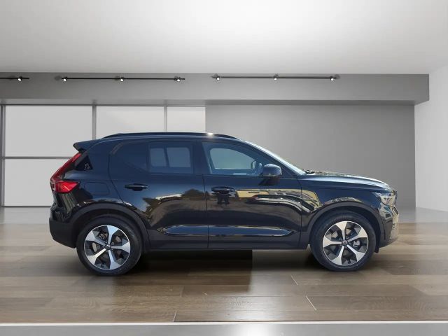 Volvo XC40 Dark Plus