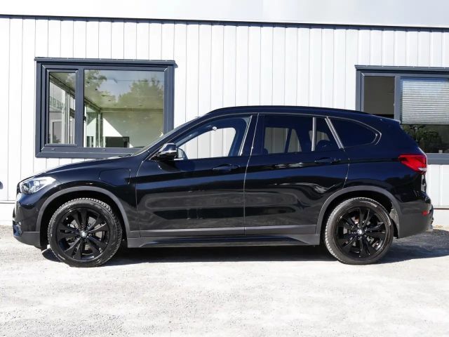 BMW X1 Sport Line xDrive25e