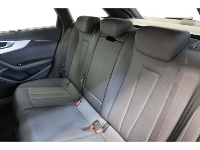 Audi A4 50 TDI Avant Quattro S-Line