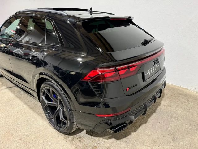 Audi RS Q8 4.0 TFSI Performance Quattro