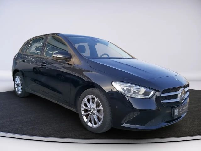 Mercedes-Benz B 250 B 250 e