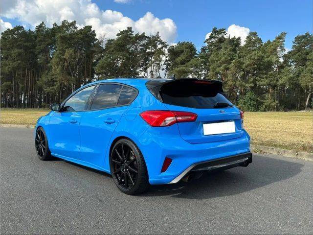 Ford Focus ST Line