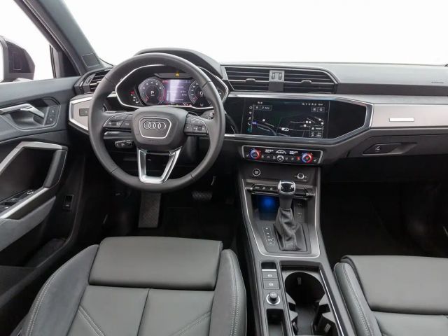 Audi Q3 35 TFSI S-Tronic