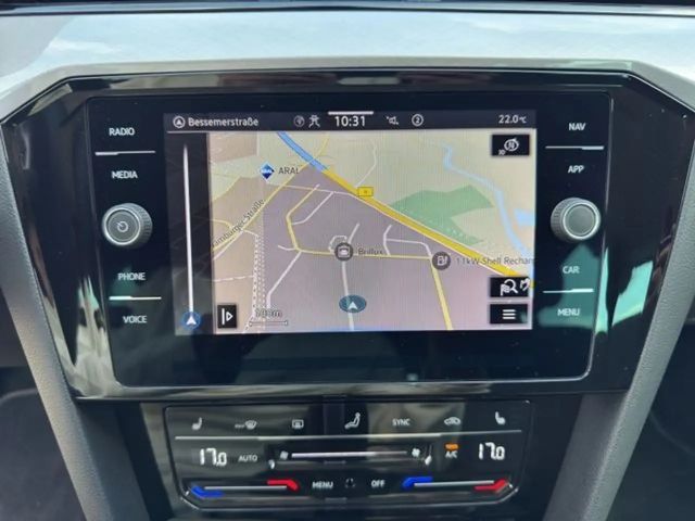 Volkswagen Passat Business DSG