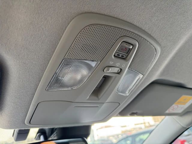 Suzuki S-Cross Hybrid