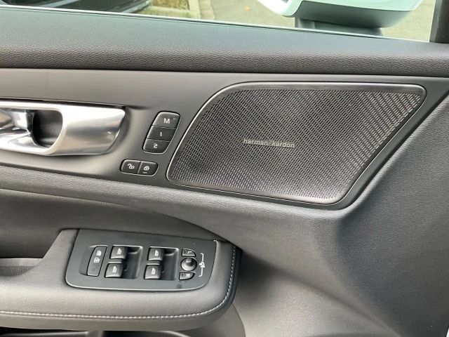 Volvo V60 AWD Bright Hybrid Plus T6