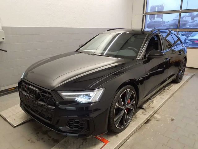 Audi S6 Avant