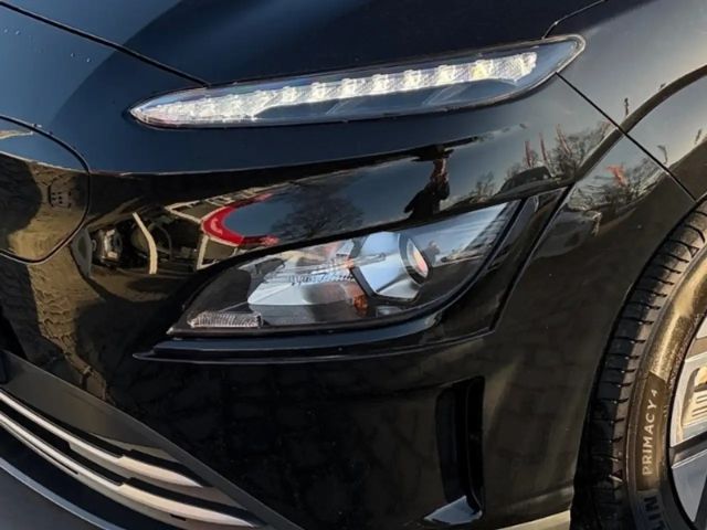 Hyundai Kona 2WD Electric Select