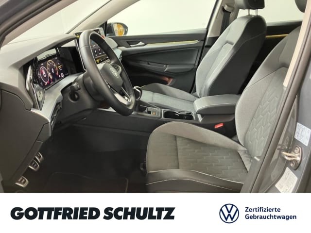 Volkswagen Golf 1.5 TSI Golf VIII