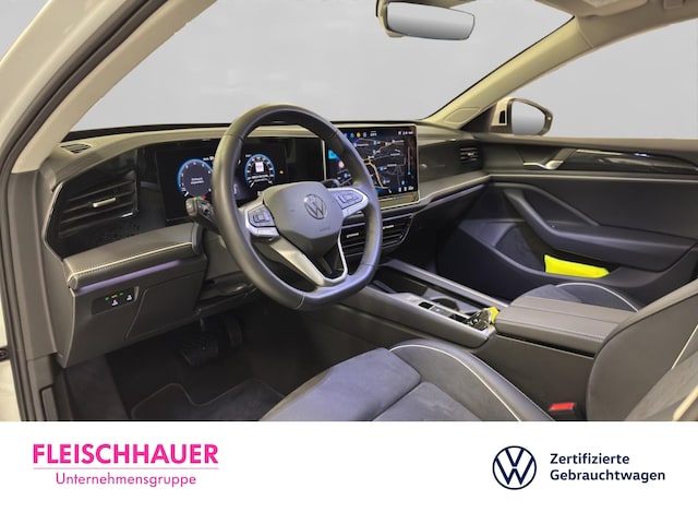 Volkswagen Passat 1.5 eTSI Business