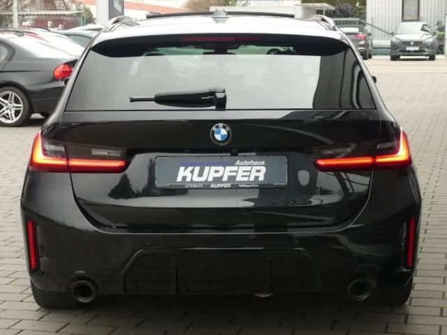 BMW 330 330d Touring xDrive