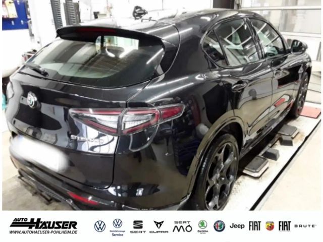 Alfa Romeo Stelvio AT8 Q4 Veloce