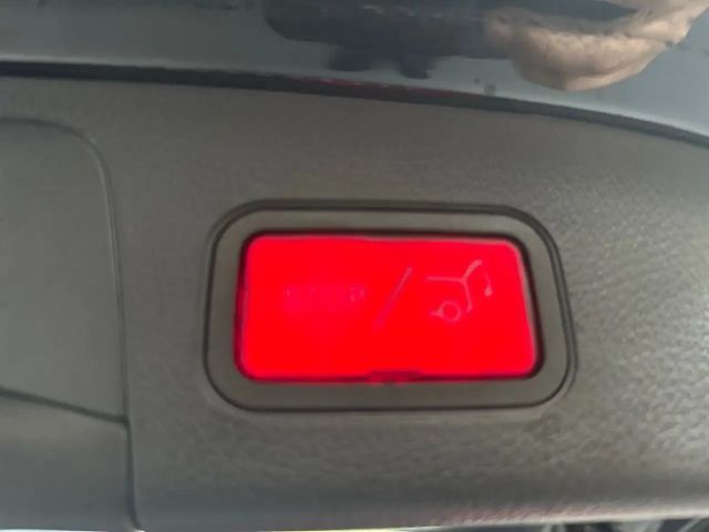 Mercedes-Benz EQA 300 4MATIC