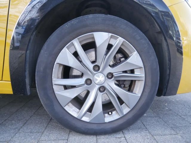 Peugeot E-208 Allure Pack