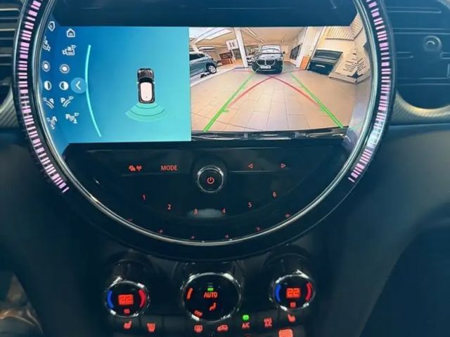 MINI Cooper Mini Cooper Aut. MINI Yours Trim